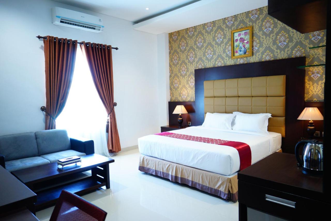 Singapore City Hotel Batu Bara Sungaibalai Exteriör bild